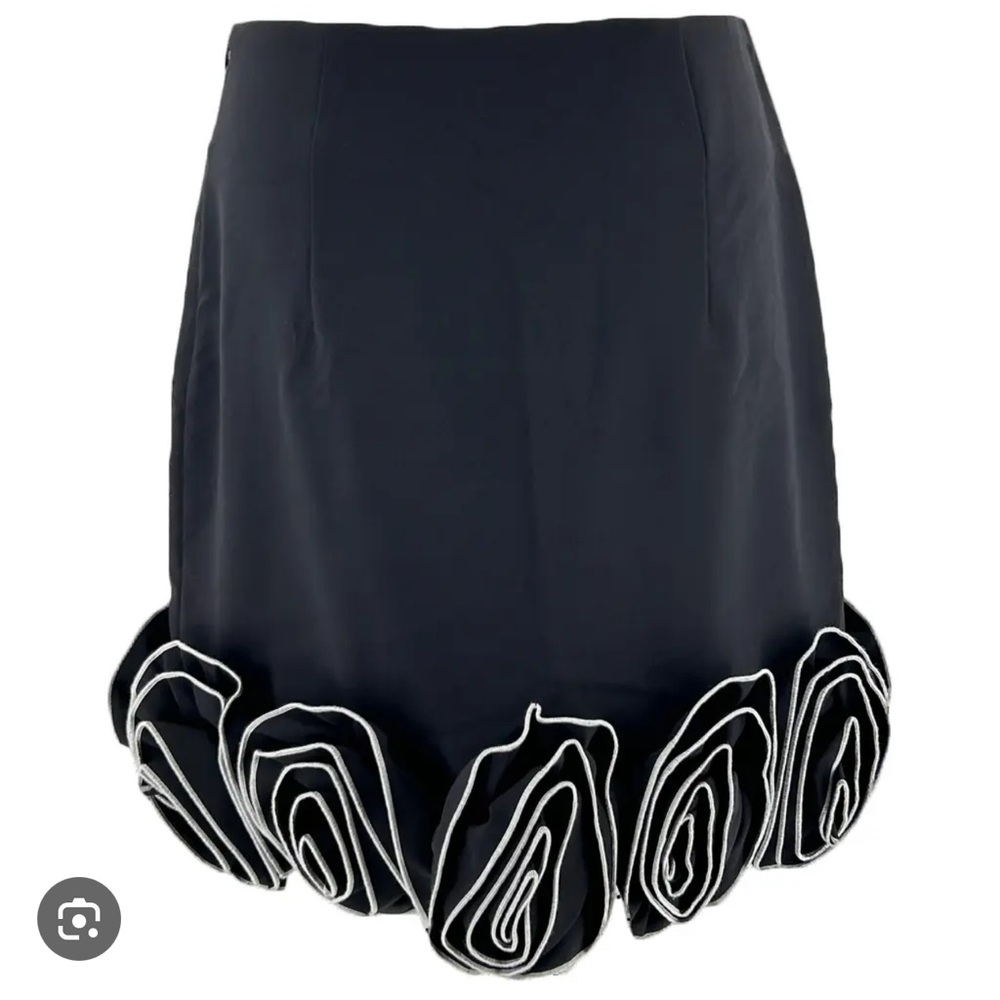 MR. LARKIN Babette Skirt - Picture 2 of 3